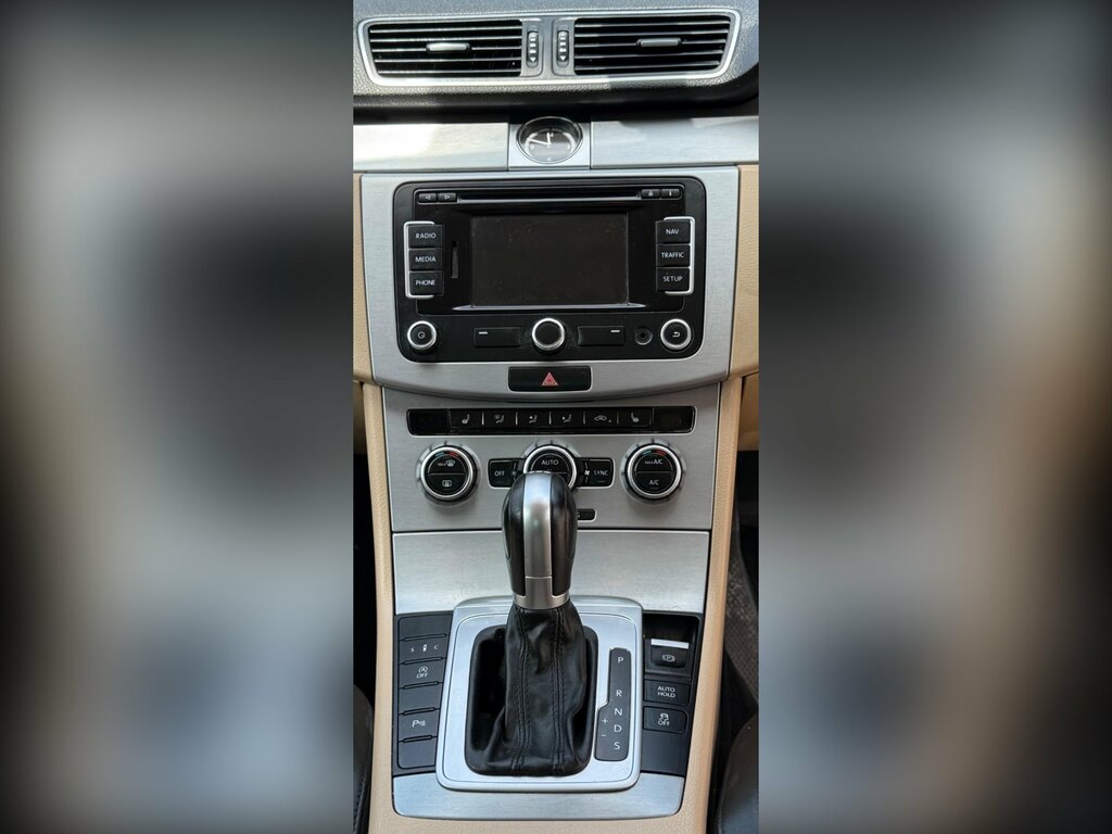 Volkswagen CC Saloon 2.0 Tdi Bluemotion Tech Gt Euro 6 Ss White #15