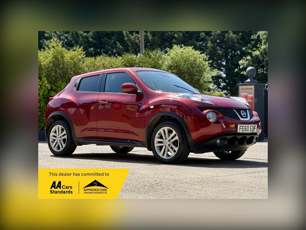Nissan Juke 1.6 Acenta Premium Euro 5 Red