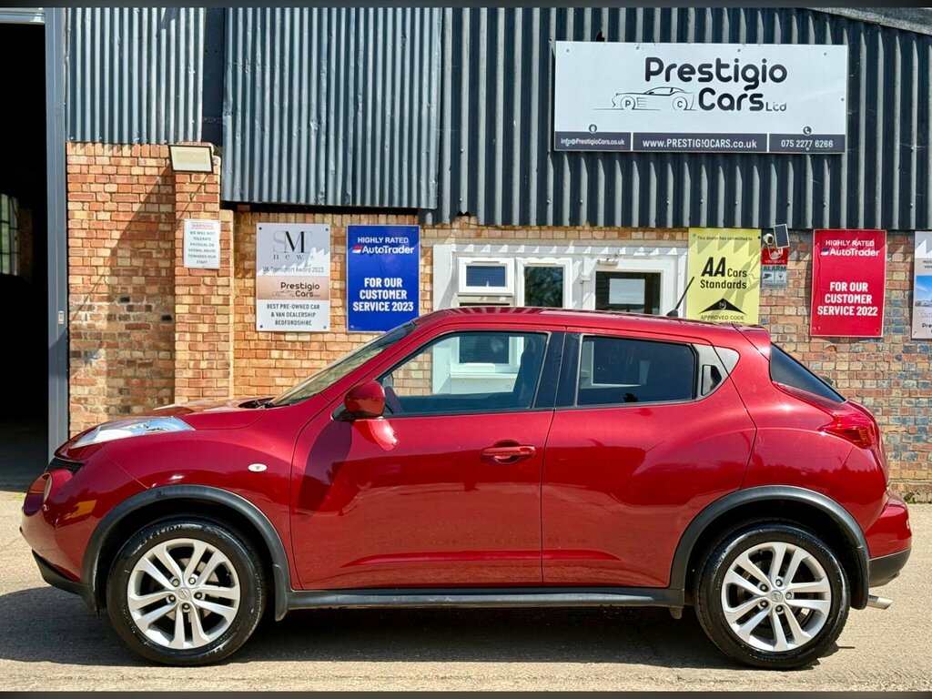 Nissan Juke 1.6 Acenta Premium Euro 5 Red #4