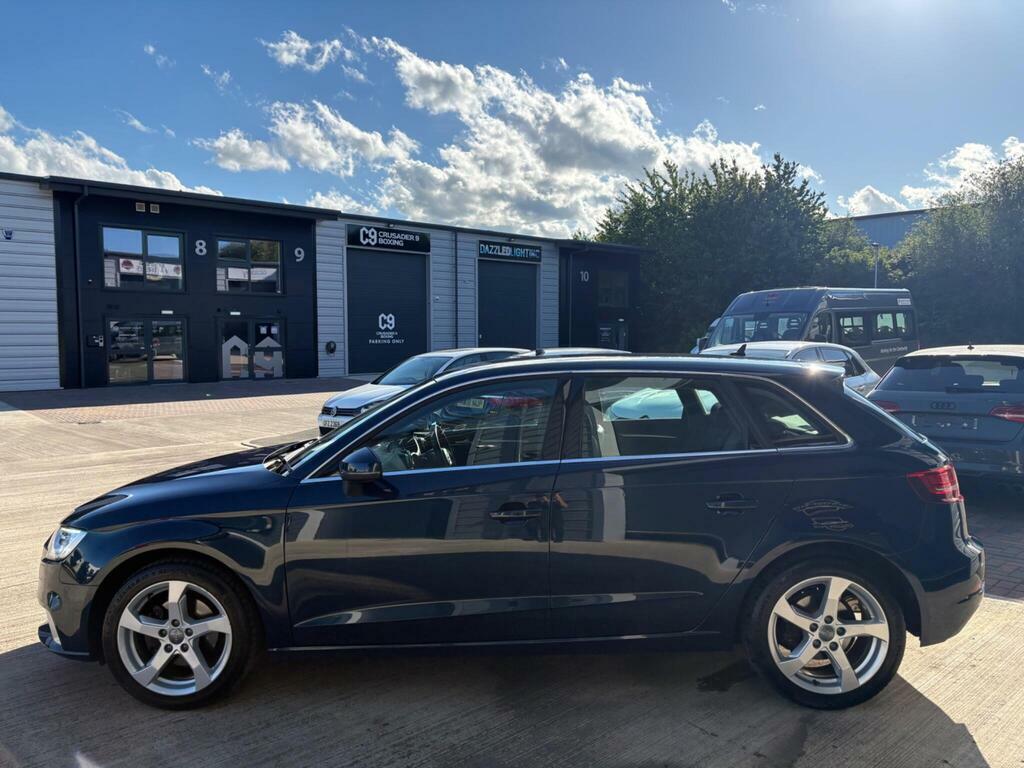 Audi A3 1.5 Tfsi Cod 35 Sport Sportback Euro 6 S S KE19JSY Blue #4