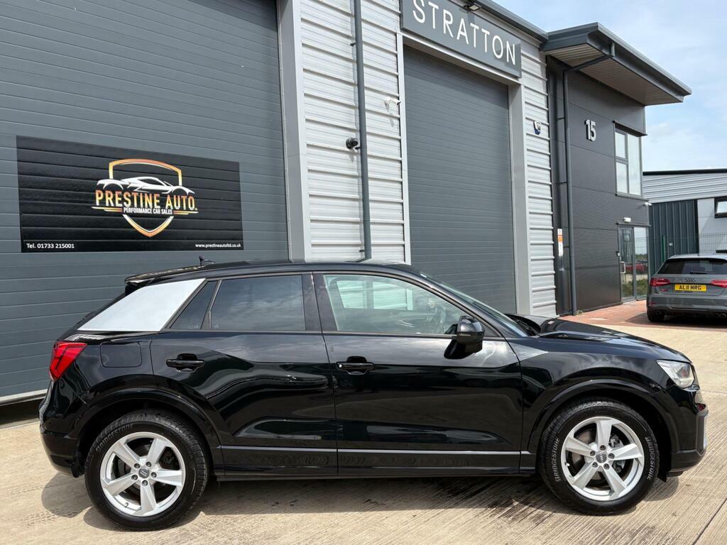 Audi Q2 Q2 Sport 30 Tfsi White #8