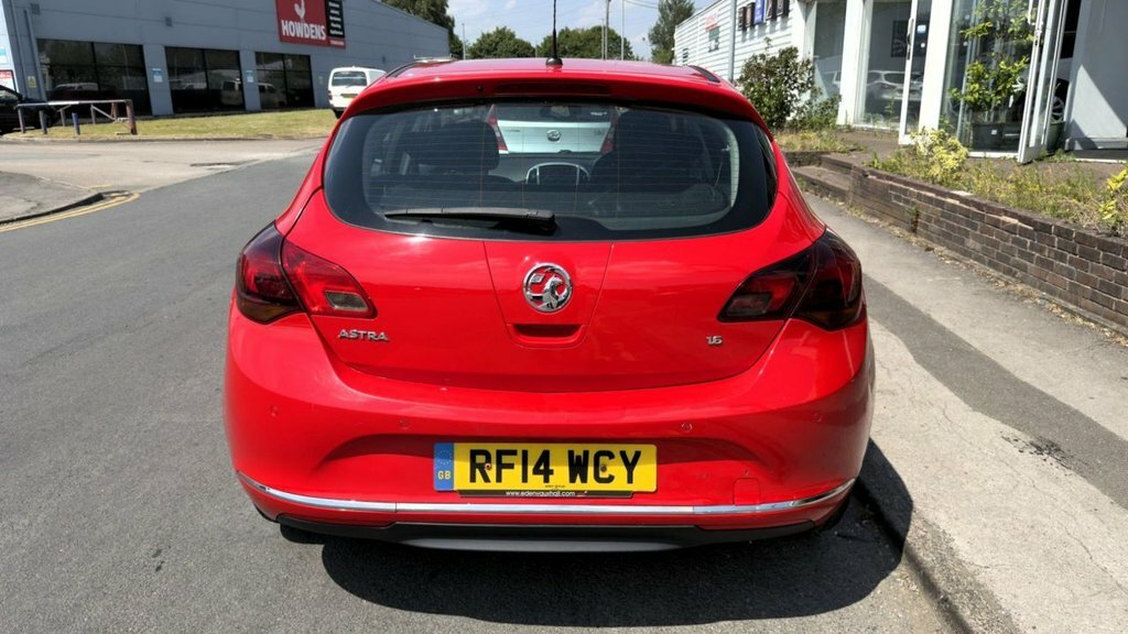Vauxhall Astra 1.6L Sri Red #6