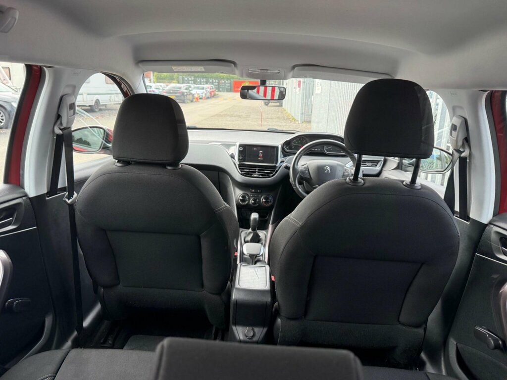 Peugeot 2008 Blue Hdi Active 5-Door White #18