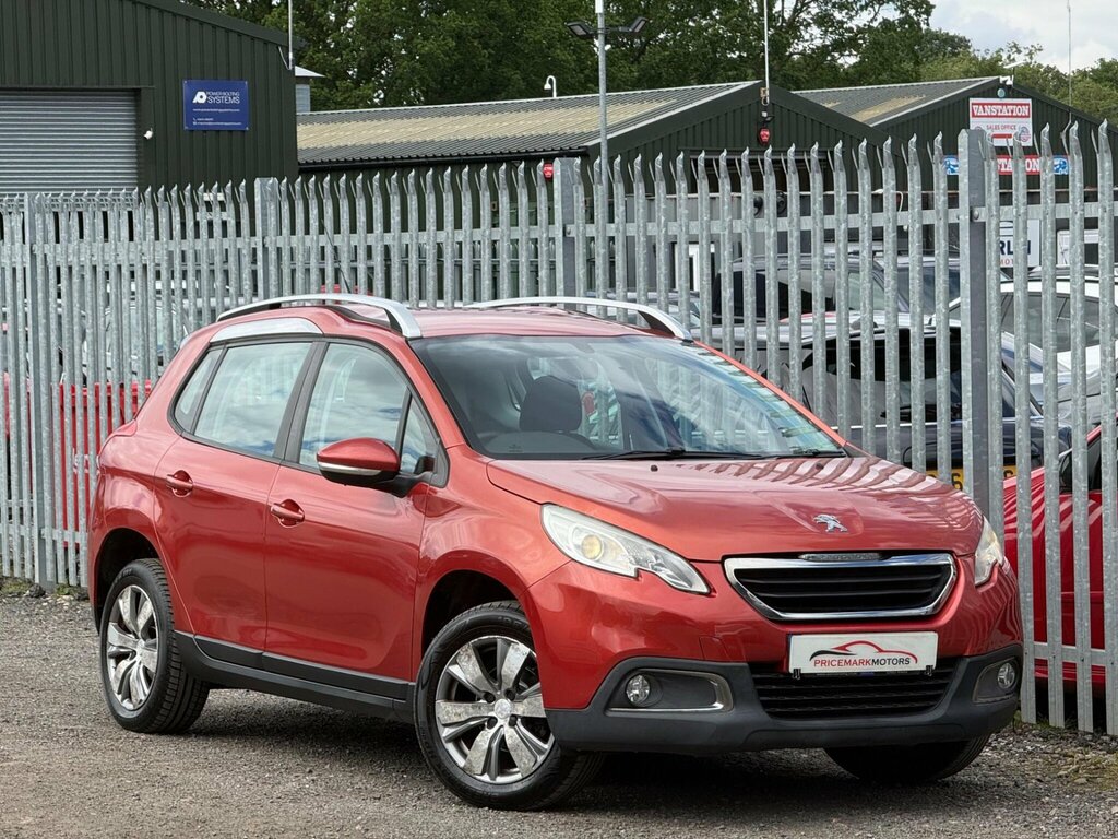 Peugeot 2008 Blue Hdi Active 5-Door White #1