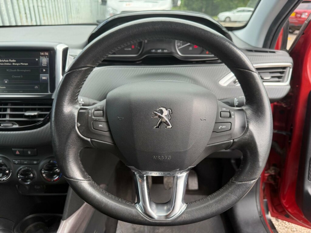 Peugeot 2008 Blue Hdi Active 5-Door White #41
