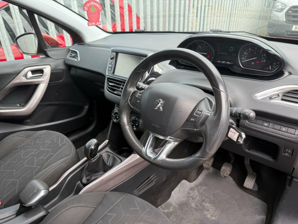 Peugeot 2008 Blue Hdi Active 5-Door White #40
