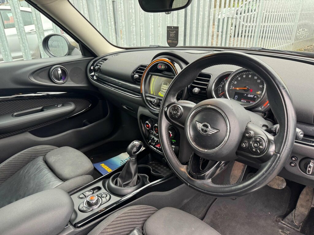 Mini Clubman Cooper White #23
