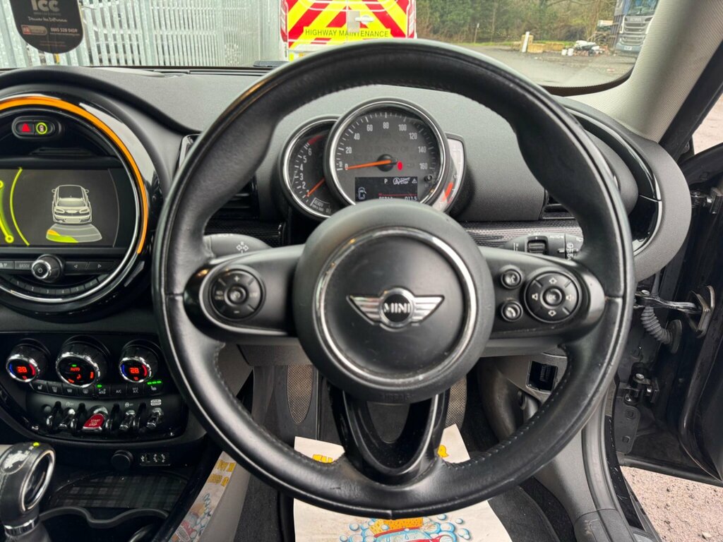Mini Clubman Cooper White #21