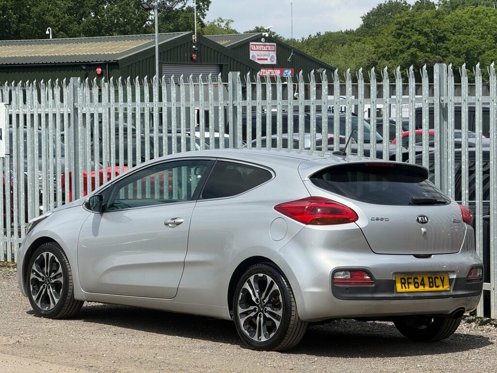 Kia Proceed Hatchback 1.6 T-gdi Gt Tech Euro 5 201515 White #28