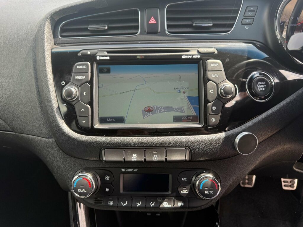 Kia Proceed Hatchback 1.6 T-gdi Gt Tech Euro 5 201515 White #41