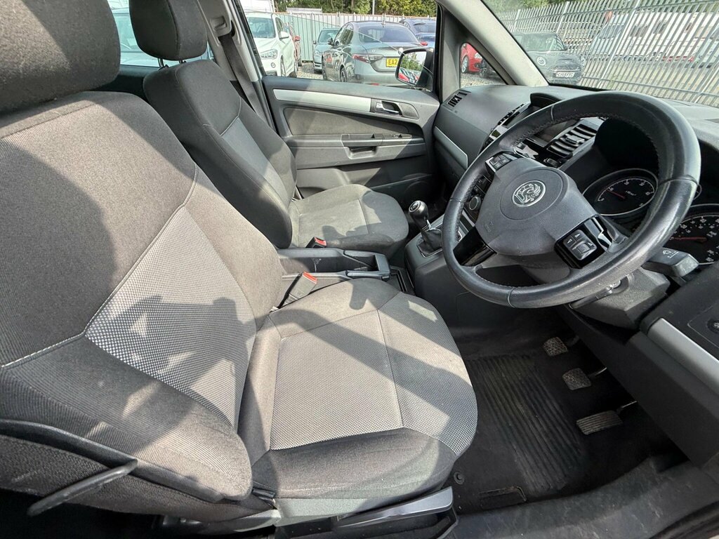 Vauxhall Zafira Mpv Silver #11