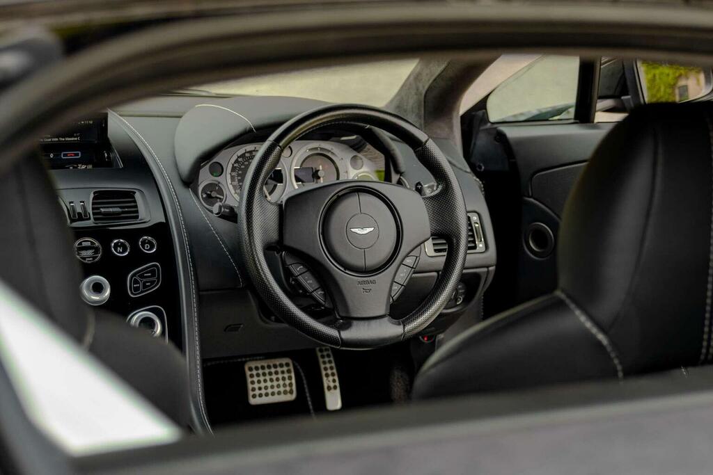 Aston Martin Vantage Coupe 4.7 V8 Sportshift Ii Euro 6 201565 AS07MAR Black #5