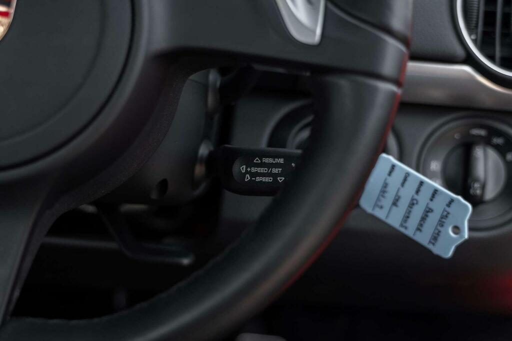 Porsche Cayman 24V 2d #13