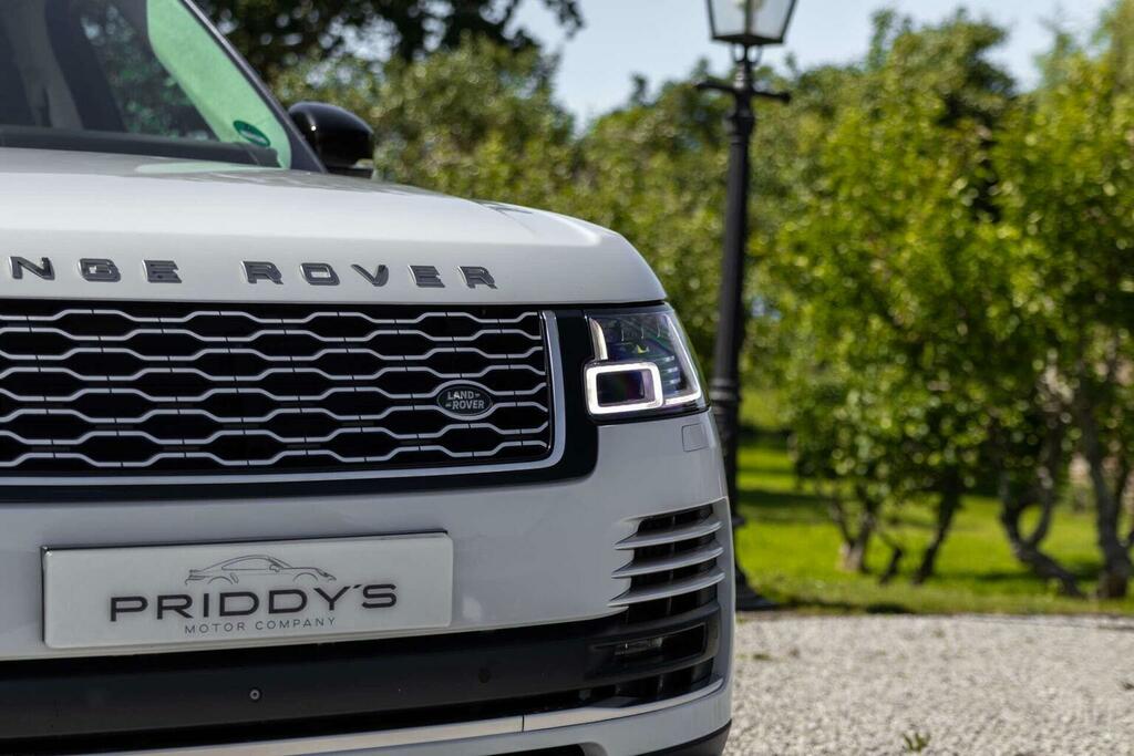 Land Rover Range Rover 2.0 Core 178 Bhp Red #60