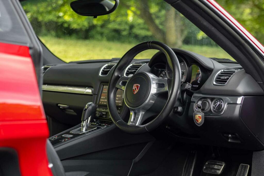 Porsche Cayman   #18