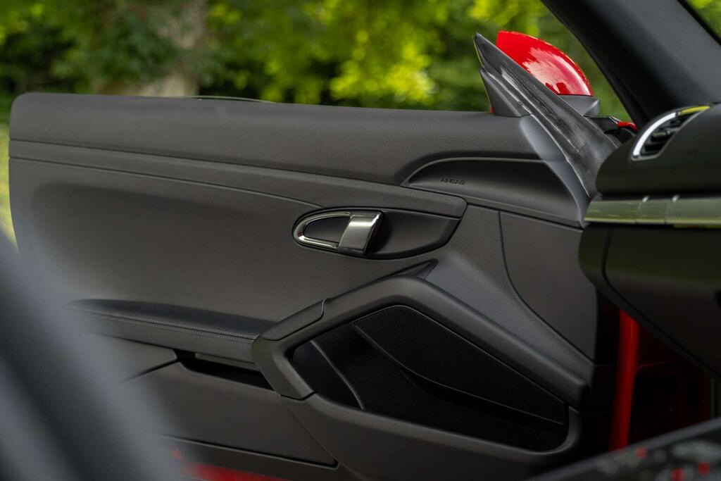 Porsche Cayman   #8