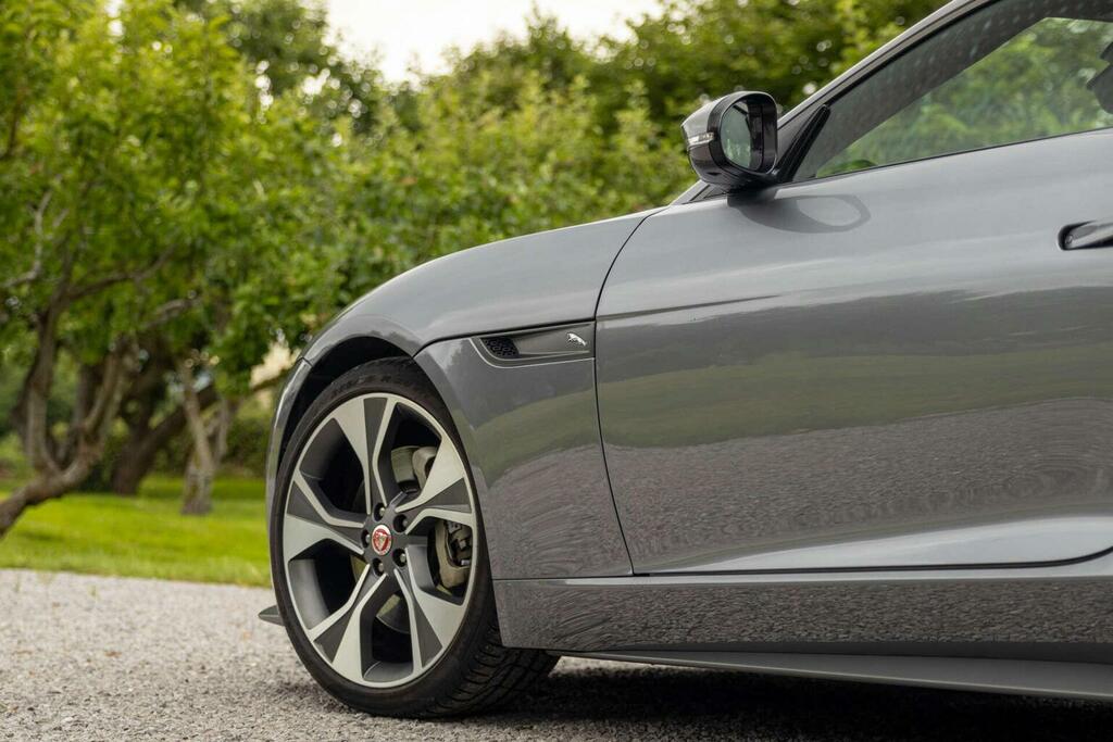 Jaguar F-Type Jaguar 5.0 P450 Supercharged V8 R-dynamic Grey #33