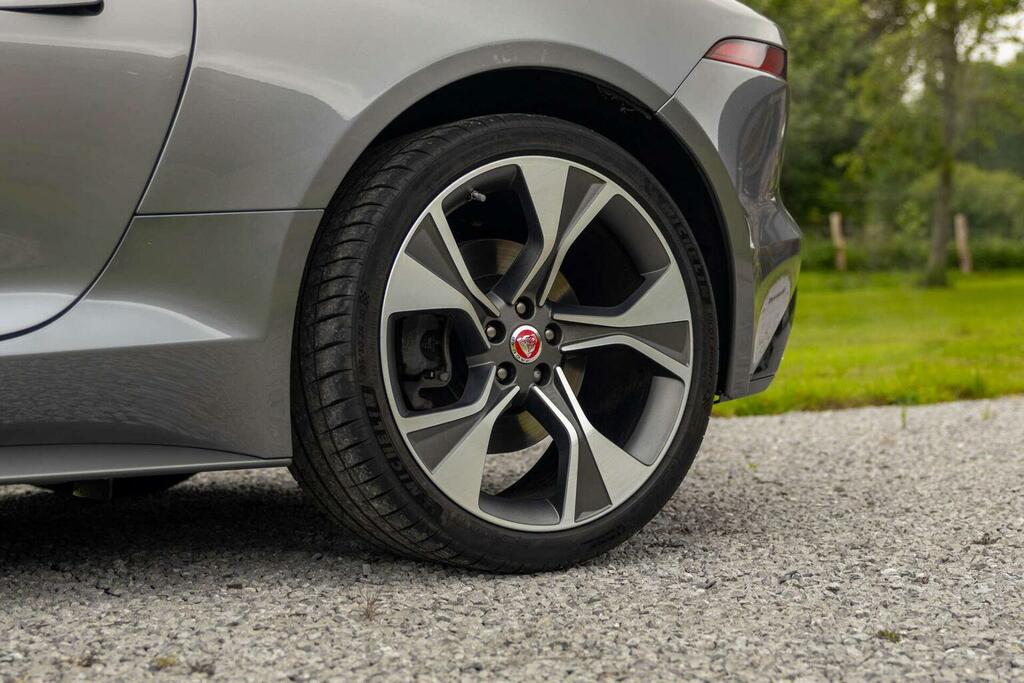 Jaguar F-Type Jaguar 5.0 P450 Supercharged V8 R-dynamic Grey #27