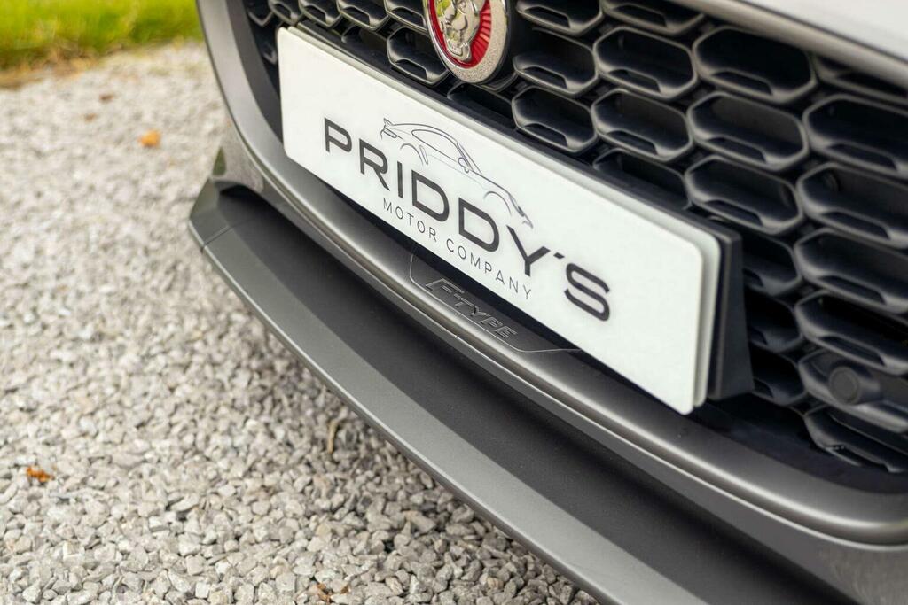 Jaguar F-Type Jaguar 5.0 P450 Supercharged V8 R-dynamic Grey #85