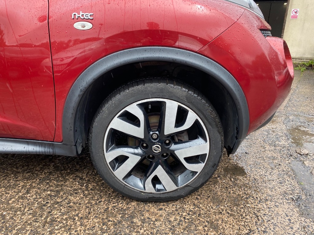 Nissan Juke 1.5 Dci N-tec Start Stop Red #2
