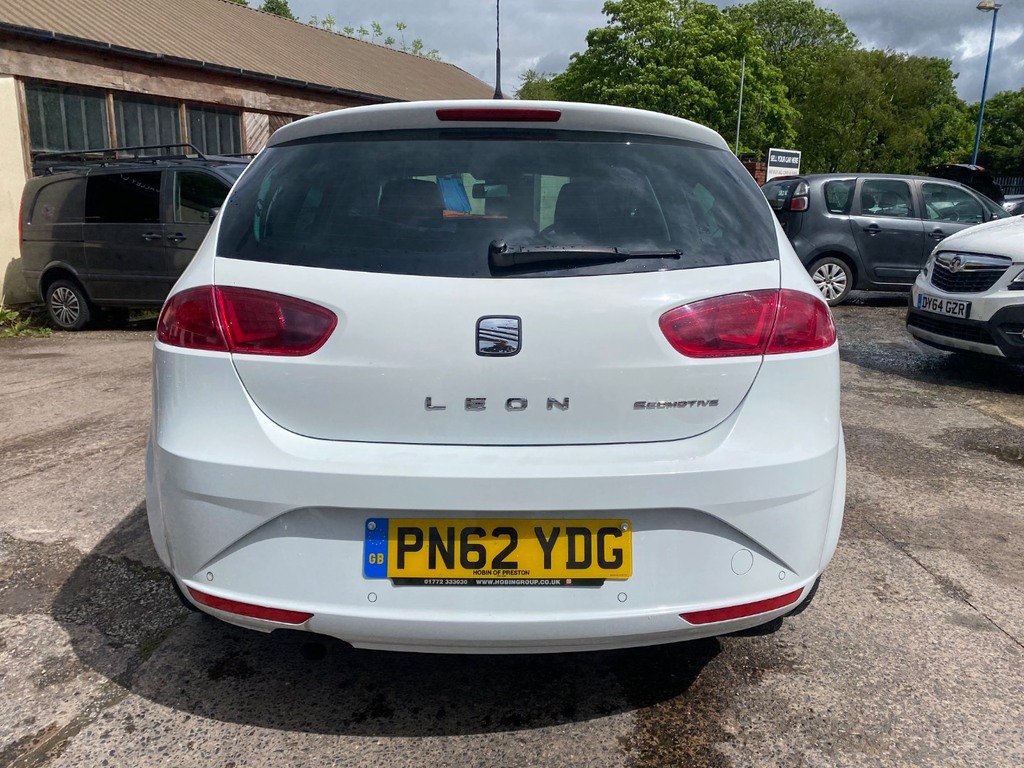 Seat Leon 1.2 Tsi Se Copa 6 Speed White #5