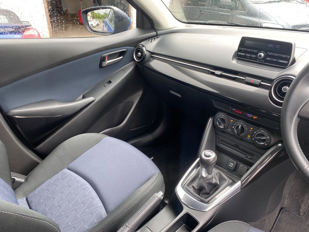 Mazda 2 1.5 Skyactiv-g Se-l Hatchback Blue #20