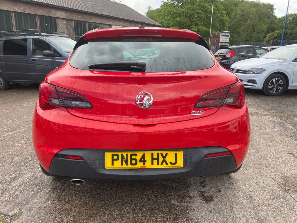 Vauxhall Astra GTC 1.4T 16V 140 Sri Red #5