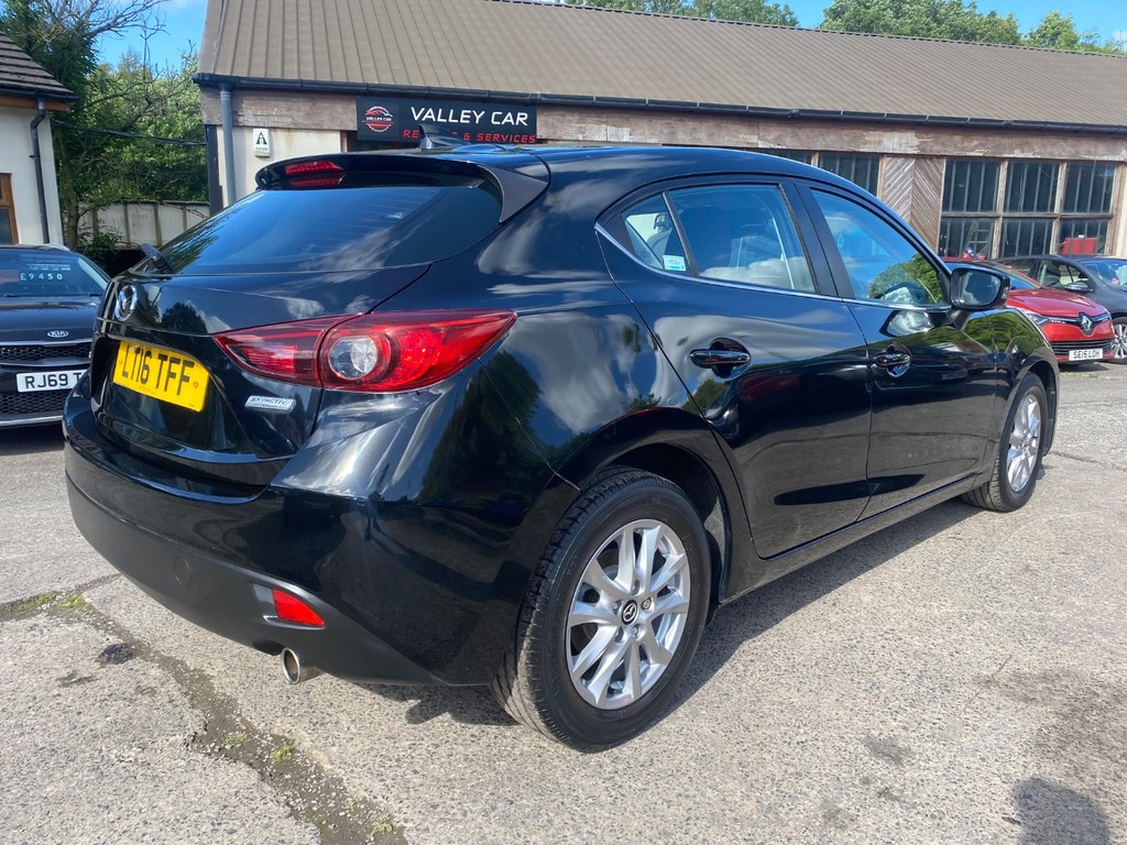 Mazda 3 2.0 Se Black #4