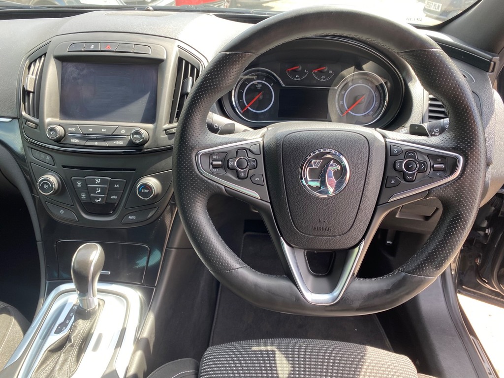 Vauxhall Insignia 2.0 Cdti 163 Sri Nav White #17