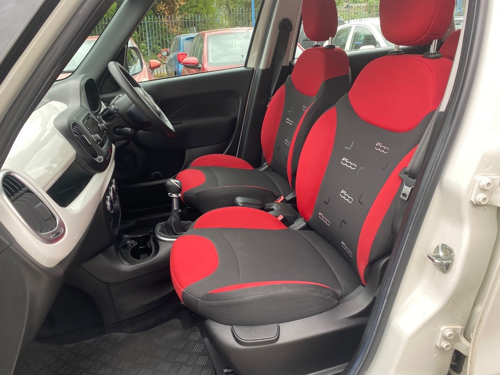 Fiat 500L 1.4L Pop Star White #9