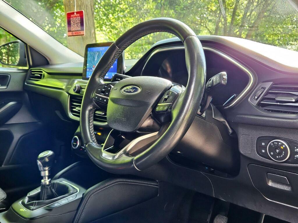 Ford Focus Hatchback 1.0T Ecoboost Titanium X Euro 6 Ss MA70ODL Black #2