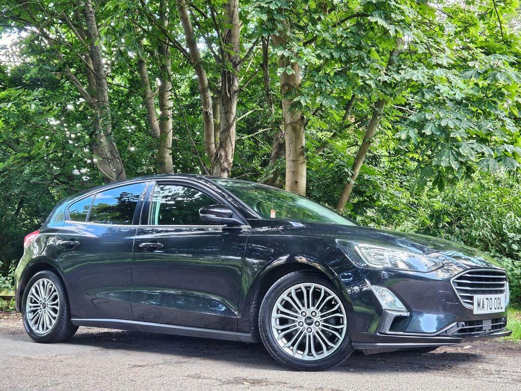 Ford Focus Hatchback 1.0T Ecoboost Titanium X Euro 6 Ss MA70ODL Black