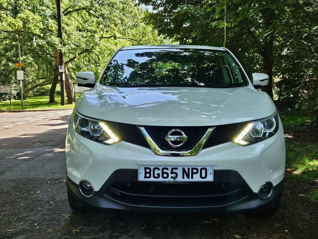 Nissan Qashqai Suv 1.2 Dig-t N-tec 2Wd Euro 6 Ss 201565 BG65NPO White #5