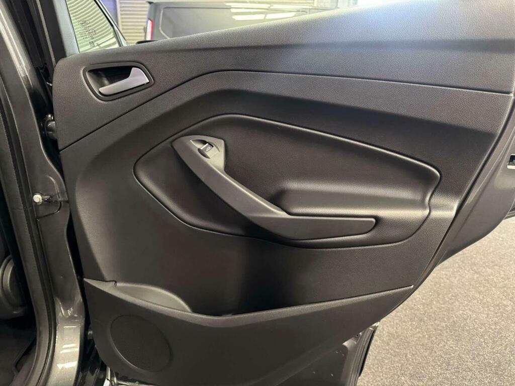 Ford Kuga Kuga St-line Tdci Grey #46