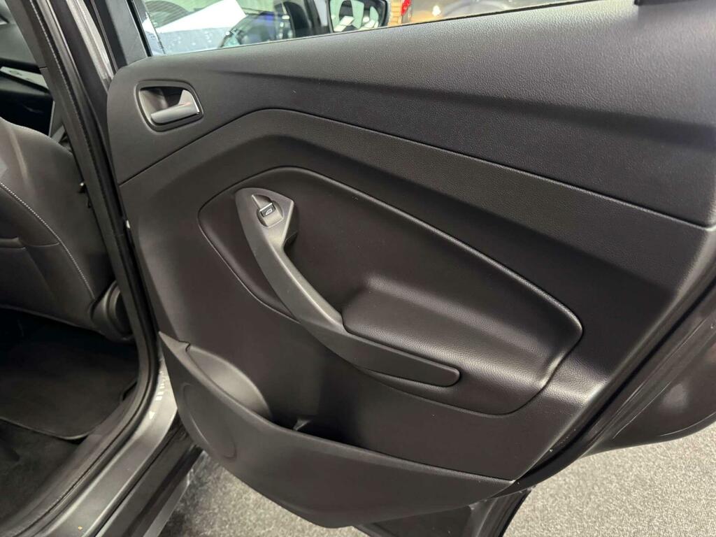 Ford Kuga Kuga St-line Tdci Grey #47