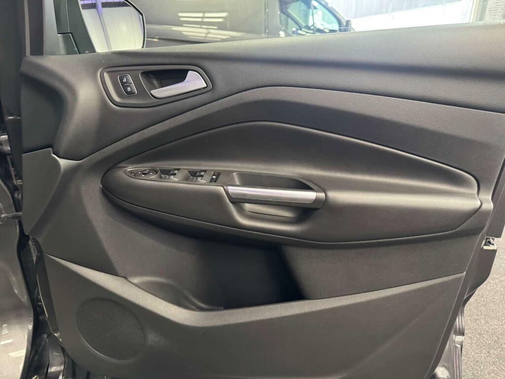 Ford Kuga Kuga St-line Tdci Grey #52