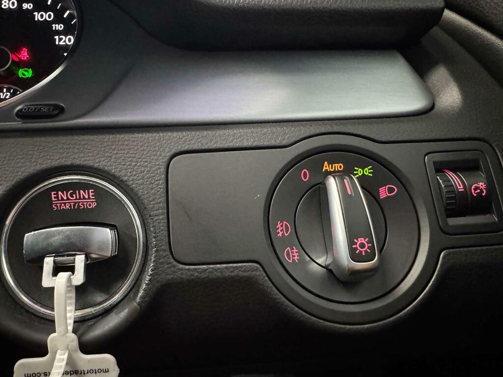 Volkswagen CC 2.0 Tdi Bluemotion Tech R-line Saloon M White #66