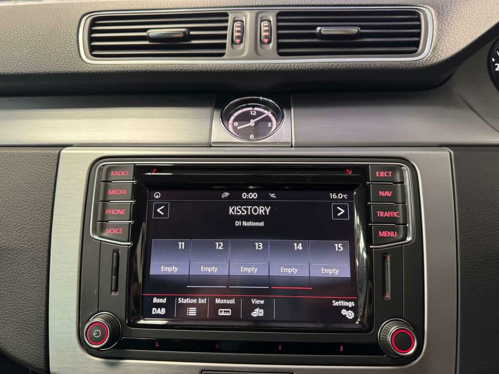 Volkswagen CC 2.0 Tdi Bluemotion Tech R-line Saloon M White #55