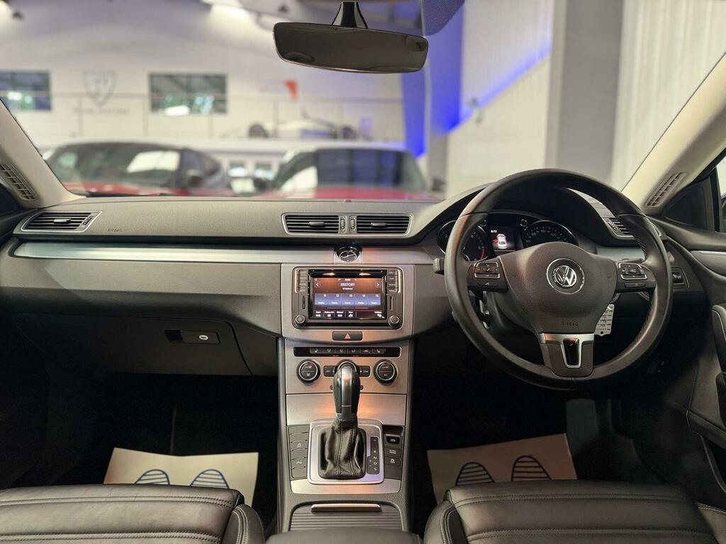 Volkswagen CC 2.0 Tdi Bluemotion Tech R-line Saloon M White #35