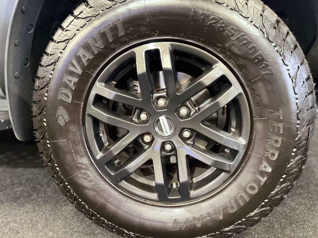 Ford Ranger Wildtrak White #25