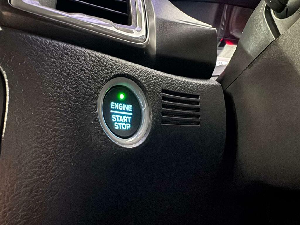 Ford Ranger Wildtrak White #74