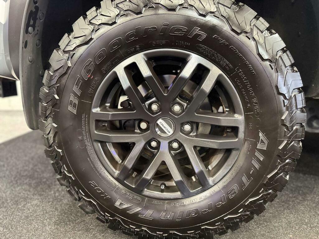 Ford Ranger Wildtrak White #23