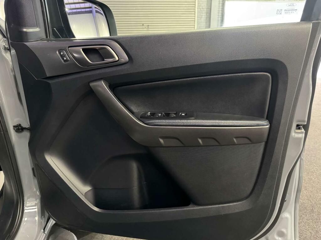 Ford Ranger Wildtrak White #50