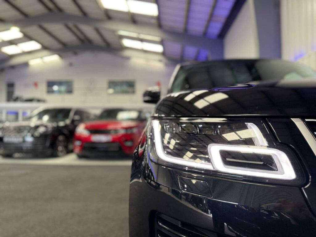Land Rover Range Rover Vogue Se Black #6