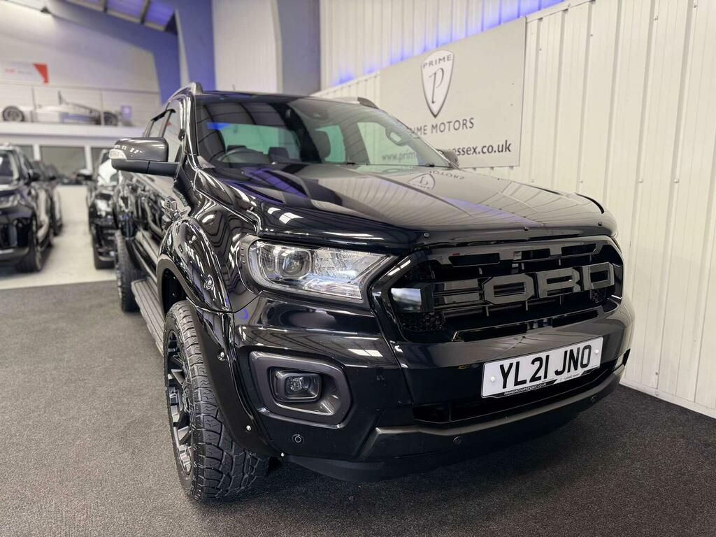 Ford Ranger Wildtrak Black #3