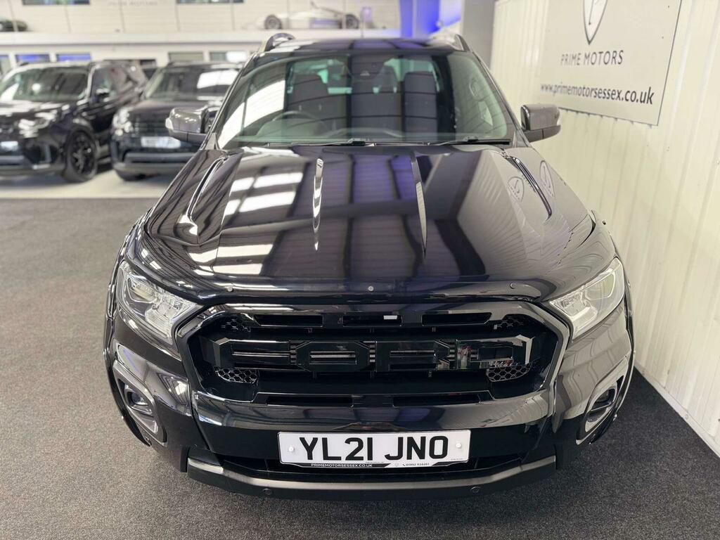 Ford Ranger Wildtrak Black #6