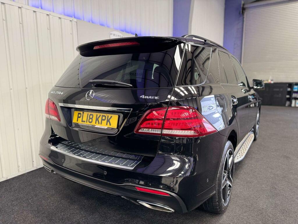 Mercedes-Benz GLE Class 3L Amg Night Edition White #21