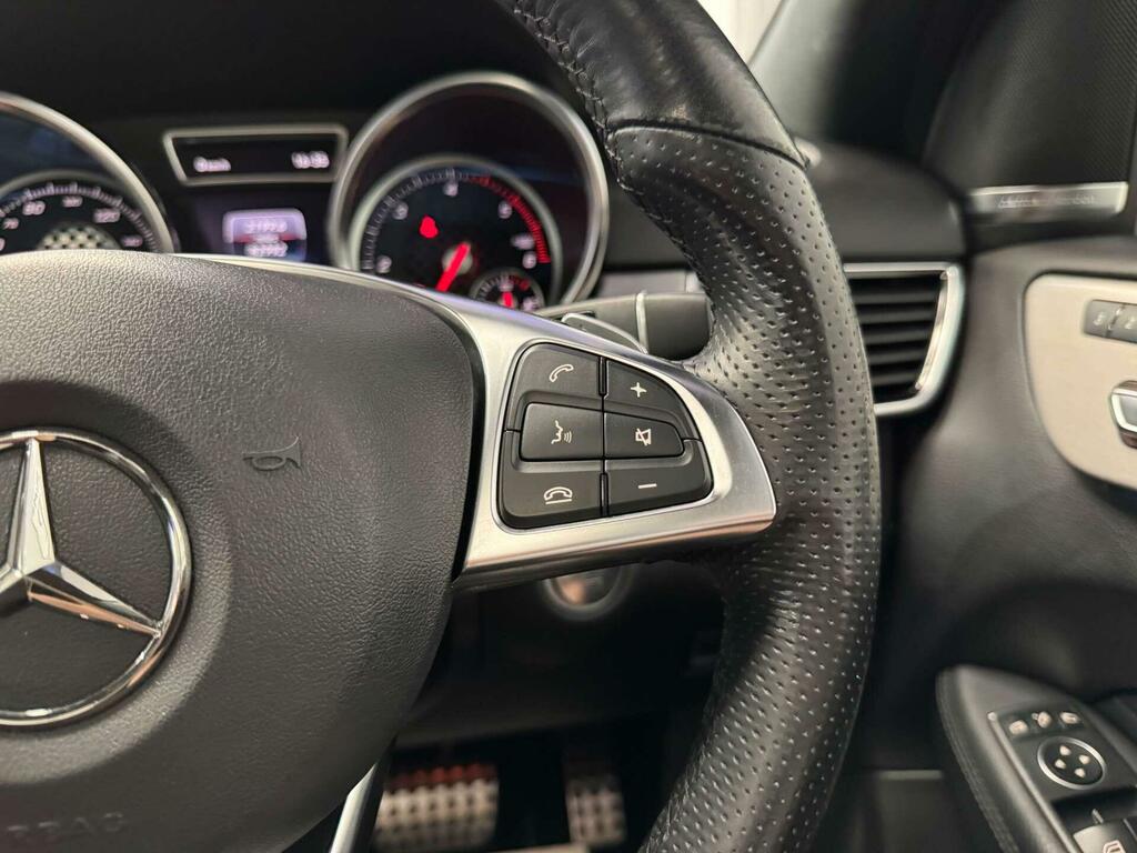 Mercedes-Benz GLE Class 3L Amg Night Edition White #76