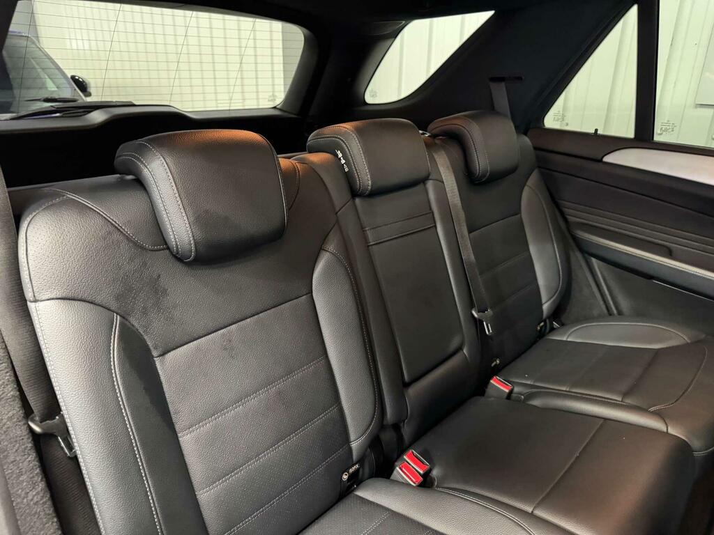 Mercedes-Benz GLE Class 3L Amg Night Edition White #45