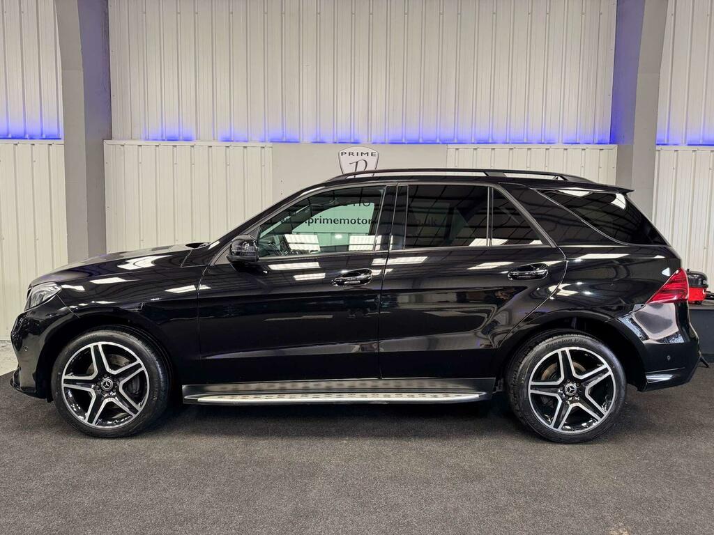 Mercedes-Benz GLE Class 3L Amg Night Edition White #10